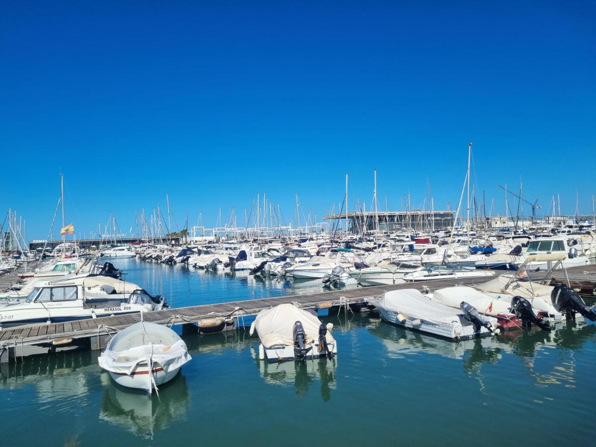Apartamentos En Denia Frente Al Puerto! Bagian luar foto