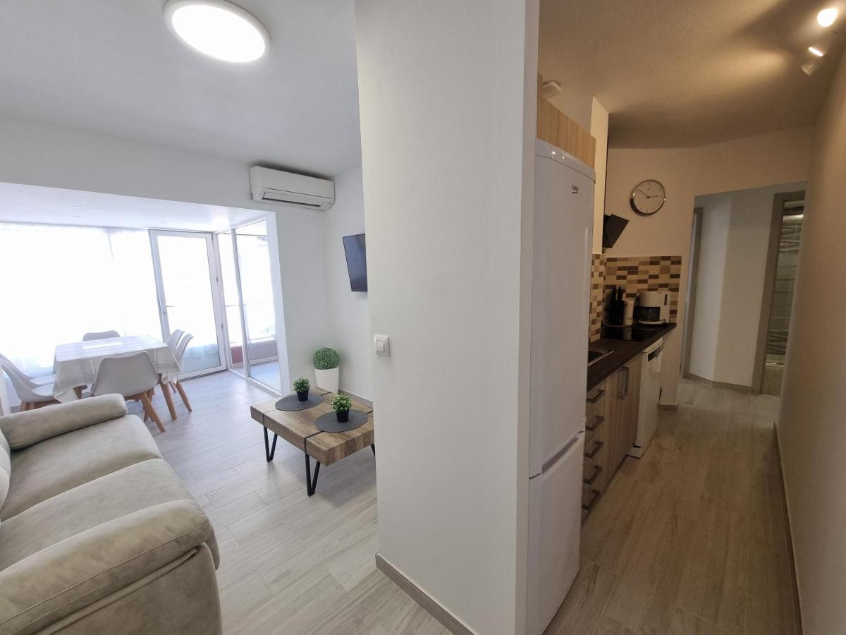 Apartamentos En Denia Frente Al Puerto! Bagian luar foto