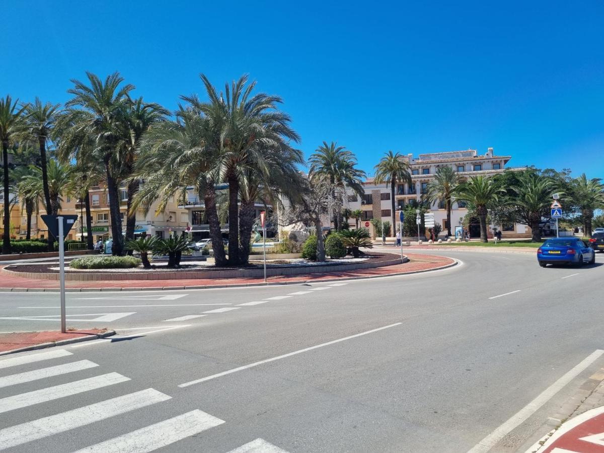 Apartamentos En Denia Frente Al Puerto! Bagian luar foto