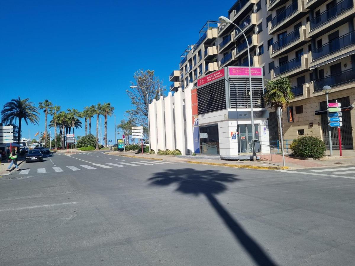 Apartamentos En Denia Frente Al Puerto! Bagian luar foto